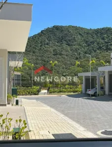 Casa de Condomínio com 3 Quartos à venda, 200m² no Tamboré, Santana de Parnaíba