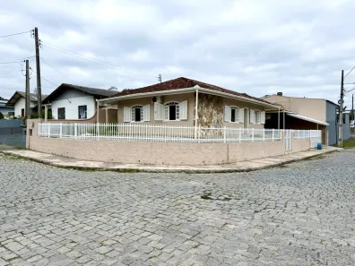 Casa com 2 Quartos à venda, 109m² no Bela Vista, Gaspar