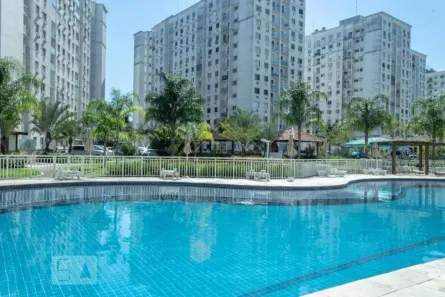 Apartamento com 2 Quartos para alugar, 52m² no Jacarepaguá, Rio de Janeiro