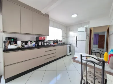 Casa com 3 Quartos à venda, 126m² no Pompéia, Piracicaba