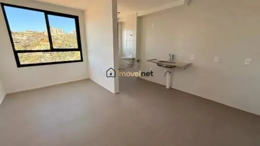 Apartamento com 2 Quartos para alugar, 55m² no Estoril, Belo Horizonte