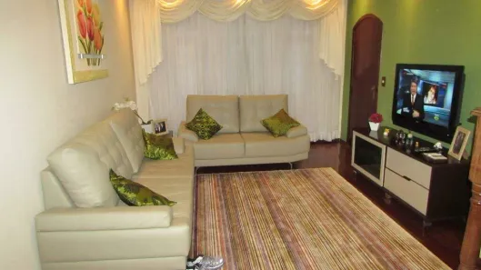 Sobrado com 3 Quartos à venda, 220m² no Jardim Las Vegas, Santo André
