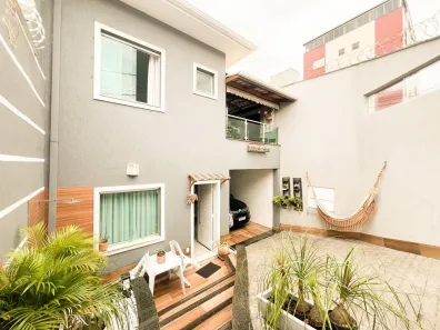 Casa com 2 Quartos à venda, 160m² no Serrano, Belo Horizonte