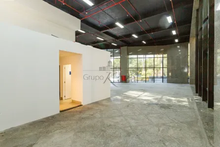 Sala Comercial para alugar, 958m² no Cidade Monções, São Paulo