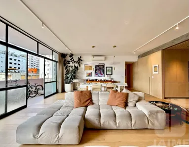 Apartamento com 3 Quartos para alugar, 192m² no Santa Cecília, São Paulo