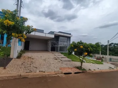 Casa de Condomínio com 3 Quartos à venda, 139m² no Parque Laranjeiras, Araraquara