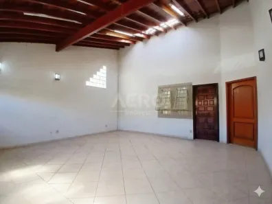 Casa com 3 Quartos à venda, 231m² no Jardim Petrópolis, Bauru