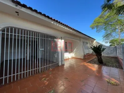 Casa com 3 Quartos à venda, 100m² no Parque das Laranjeiras, Maringá