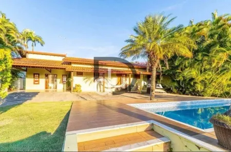 Casa com 3 Quartos à venda, 315m² no Santa Cândida, Vinhedo