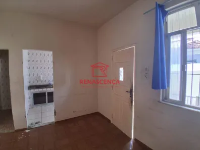 Casa com 2 Quartos para alugar, 65m² no Colégio, Rio de Janeiro