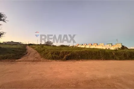 Lote/Terreno à venda, 200m² no Santo Antônio, Garanhuns