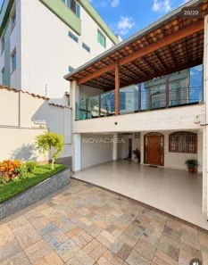 Casa com 4 Quartos à venda, 180m² no Santa Amélia, Belo Horizonte