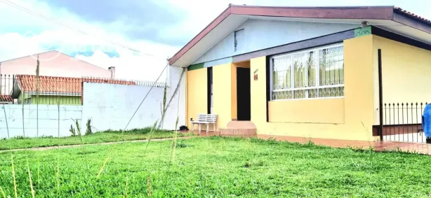 Casa com 3 Quartos à venda, 306m² no Novo Mundo, Curitiba