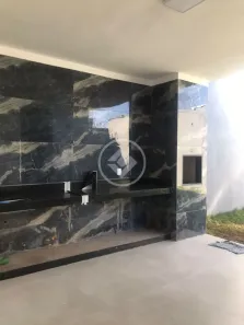Casa com 3 Quartos à venda, 180m² no Novo Mundo, Uberlândia