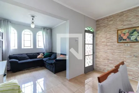 Casa com 3 Quartos à venda, 188m² no Vila Romero, São Paulo