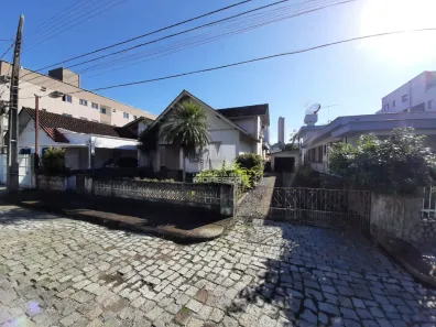 Casa com 3 Quartos à venda, 120m² no Centro I, Brusque