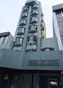 Sala Comercial com 1 Quarto à venda, 40m² no Floresta, Porto Alegre