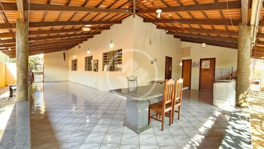 Casa com 3 Quartos à venda, 269m² no Jardim Europa, Goiânia