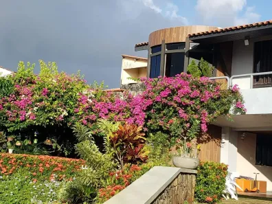 Casa com 6 Quartos à venda, 600m² no Atalaia, Aracaju