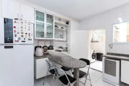 Casa com 2 Quartos à venda, 135m² no Vila Romana, São Paulo