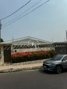 Casa com 4 Quartos à venda, 198m² no Redenção, Manaus