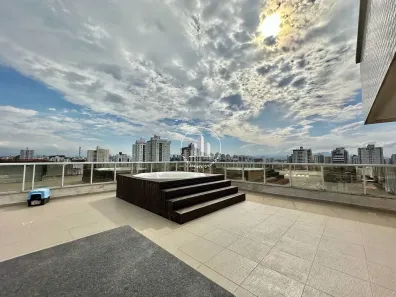 Cobertura com 3 Quartos à venda, 426m² no Estreito, Florianópolis