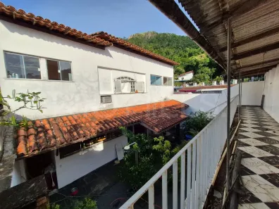 Casa com 4 Quartos à venda, 107m² no São Francisco, Niterói