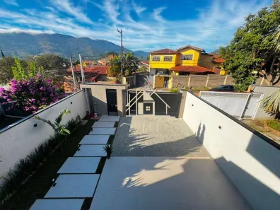 Casa com 4 Quartos à venda, 200m² no Vila Petrópolis, Atibaia