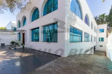 Prédio Comercial com 16 Quartos para alugar, 1250m² no Jardim Everest, São Paulo