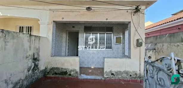 Casa de Condomínio com 2 Quartos à venda, 84m² no Marechal Hermes, Rio de Janeiro