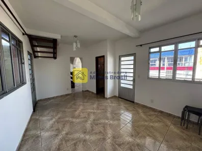 Casa com 3 Quartos para alugar, 120m² no Camargos, Belo Horizonte