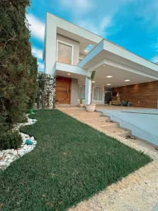 Casa com 3 Quartos à venda, 180m² no Lagoa, Macaé