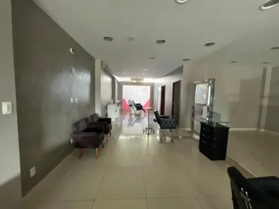 Ponto Comercial com 3 Quartos para alugar, 153m² no Costa do Sol, Macaé