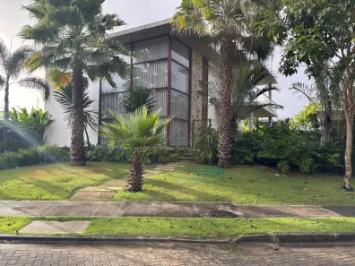 Casa de Condomínio com 6 Quartos à venda, 400m² no Cidade Alpha, Eusébio