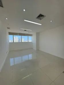Sala Comercial para alugar, 66m² no Caminho das Árvores, Salvador