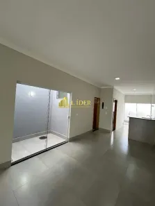 Casa com 2 Quartos à venda, 68m² no São Jorge, Uberlândia