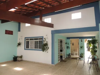 Casa com 3 Quartos à venda, 172m² no Jardim Independência, Taubaté
