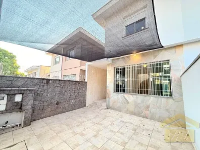 Casa com 2 Quartos para alugar, 130m² no Parque Jabaquara, São Paulo