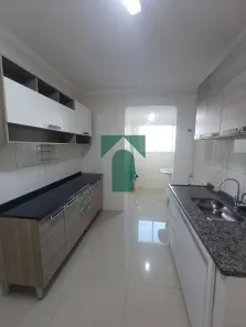 Apartamento com 2 Quartos para alugar, 60m² no Vila Floresta, Santo André