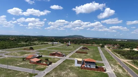 Lote/Terreno à venda, 175m² no Cascavel, Cascavel