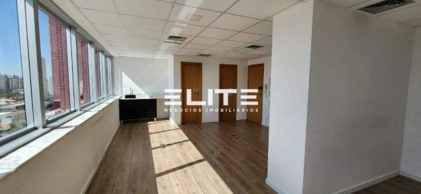 Sala Comercial à venda, 42m² no Jardim Bela Vista, Santo André