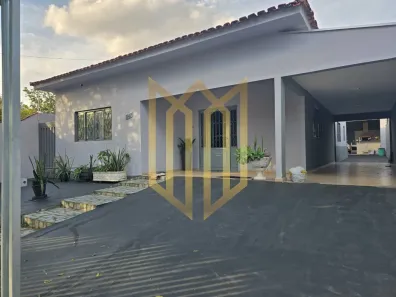 Casa com 3 Quartos para alugar, 360m² no Jardim Paulista, Cuiabá