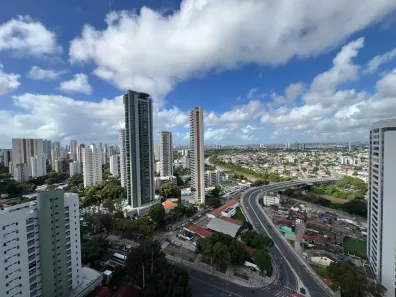 Apartamento com 4 Quartos para alugar, 207m² no Monteiro, Recife