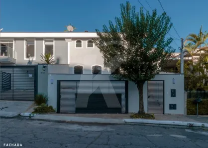 Casa com 4 Quartos para alugar, 350m² no Jardim Franca, São Paulo