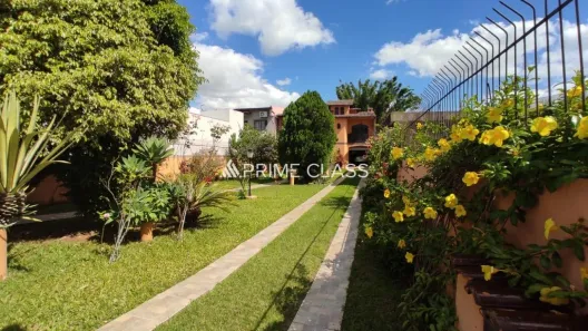 Sobrado com 2 Quartos à venda, 225m² no Mato Grande, Canoas
