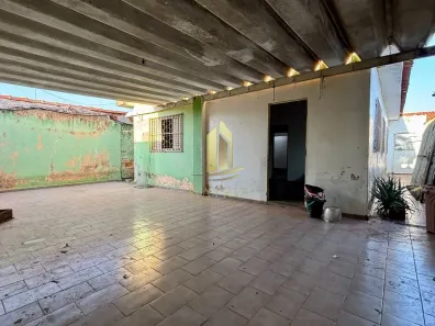 Casa com 3 Quartos à venda, 144m² no Jardim Aeroporto I, Franca