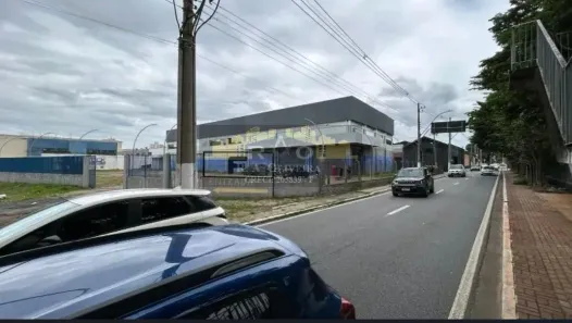 Galpão/Depósito/Armazém para alugar, 1200m² no Centro, Taubaté