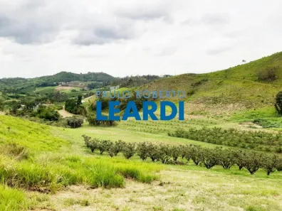 Fazenda/Sítio com 4 Quartos à venda, 200m² no Morro das Pedras, Valinhos