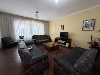 Casa com 3 Quartos à venda, 225m² no Vila Cidade Universitária, Bauru