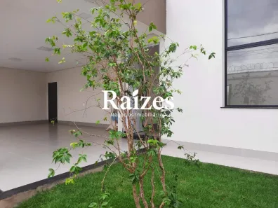 Casa com 3 Quartos à venda, 180m² no Novo Mundo, Uberlândia